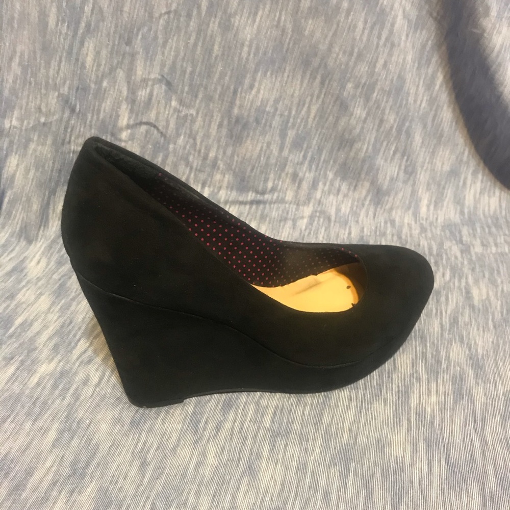 Bamboo Black Wedges
